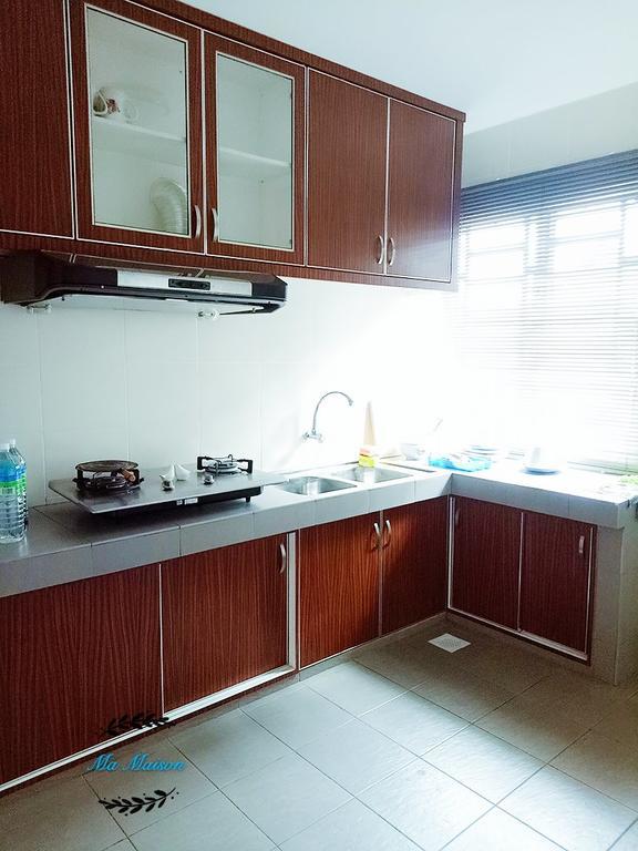 Sri Manjung Ma Maison Homestay Лумут Екстериор снимка
