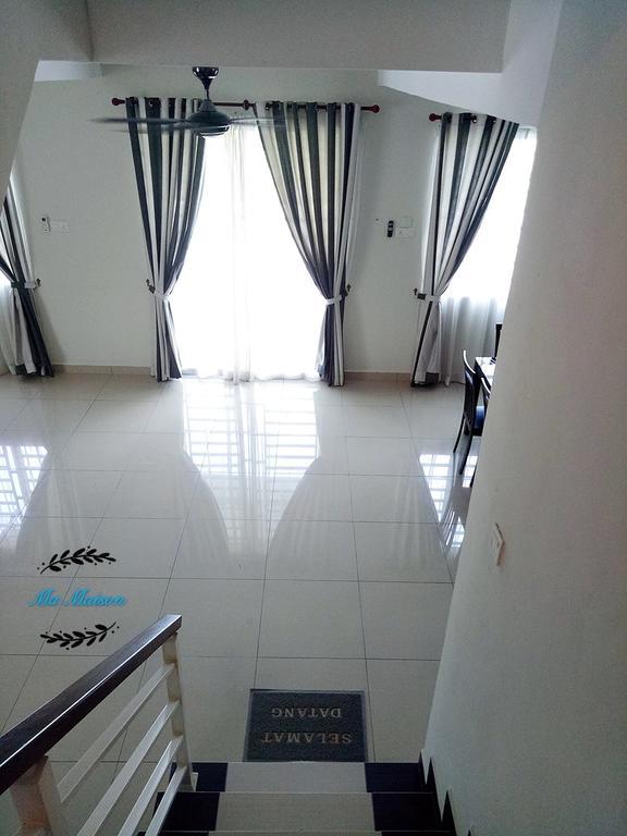 Sri Manjung Ma Maison Homestay Лумут Екстериор снимка