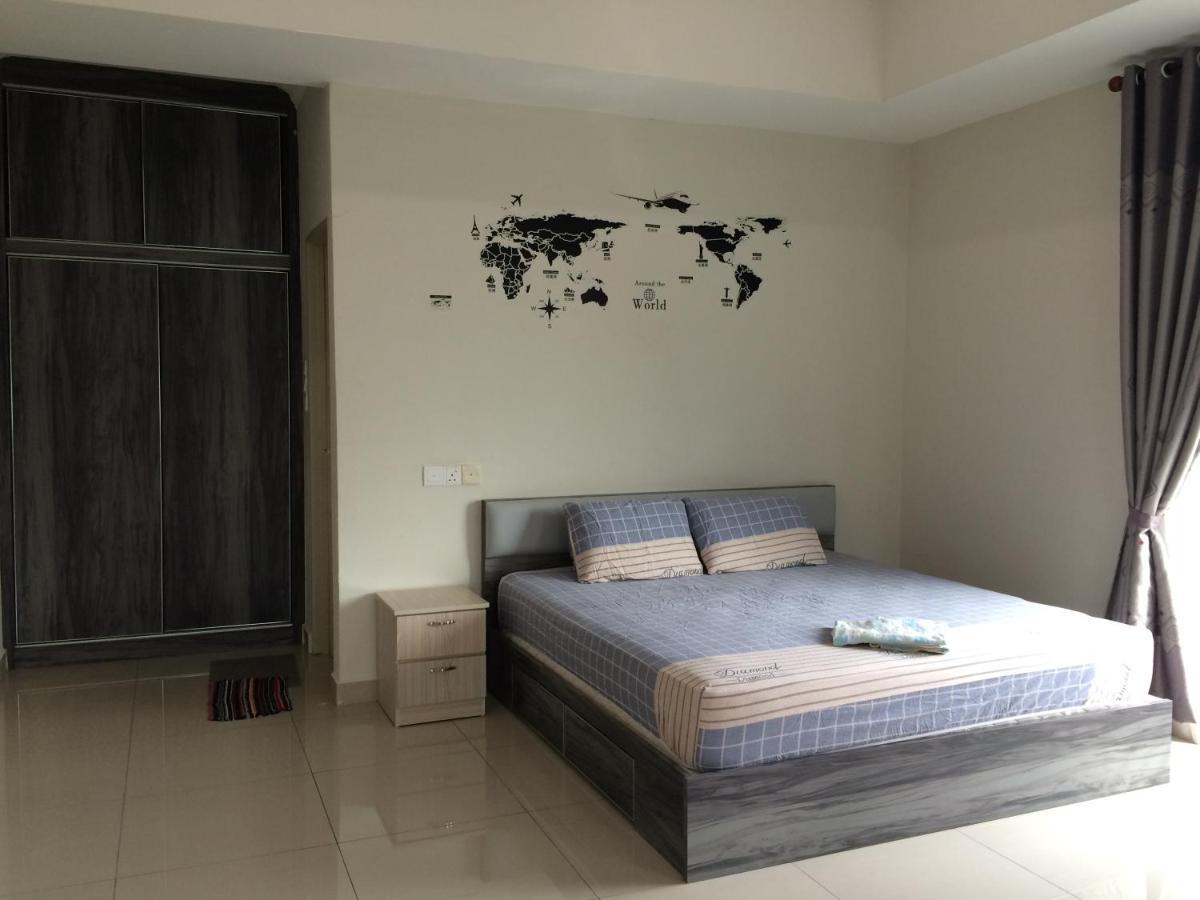 Sri Manjung Ma Maison Homestay Лумут Екстериор снимка